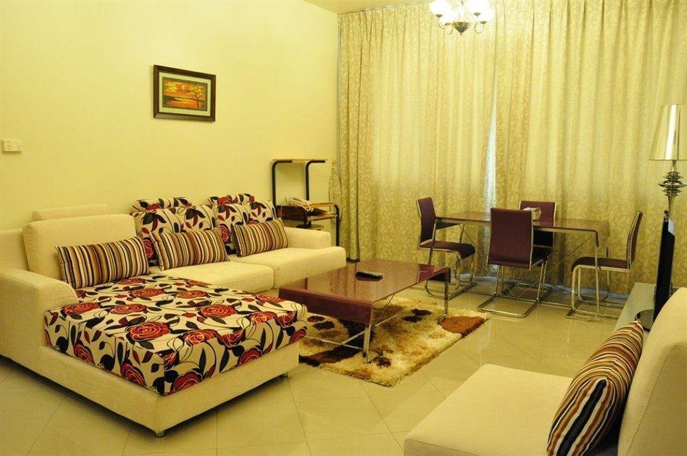 Abu Dhabi Plaza Hotel Apartments ภายนอก รูปภาพ